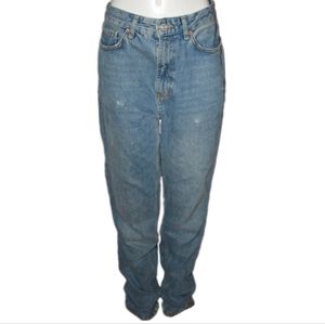 BDG High Rise Mom Jeans Baggy Staight Leg Size 28